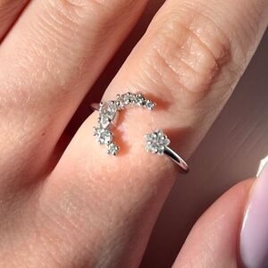 Silver Crescent Moon and Star Ring